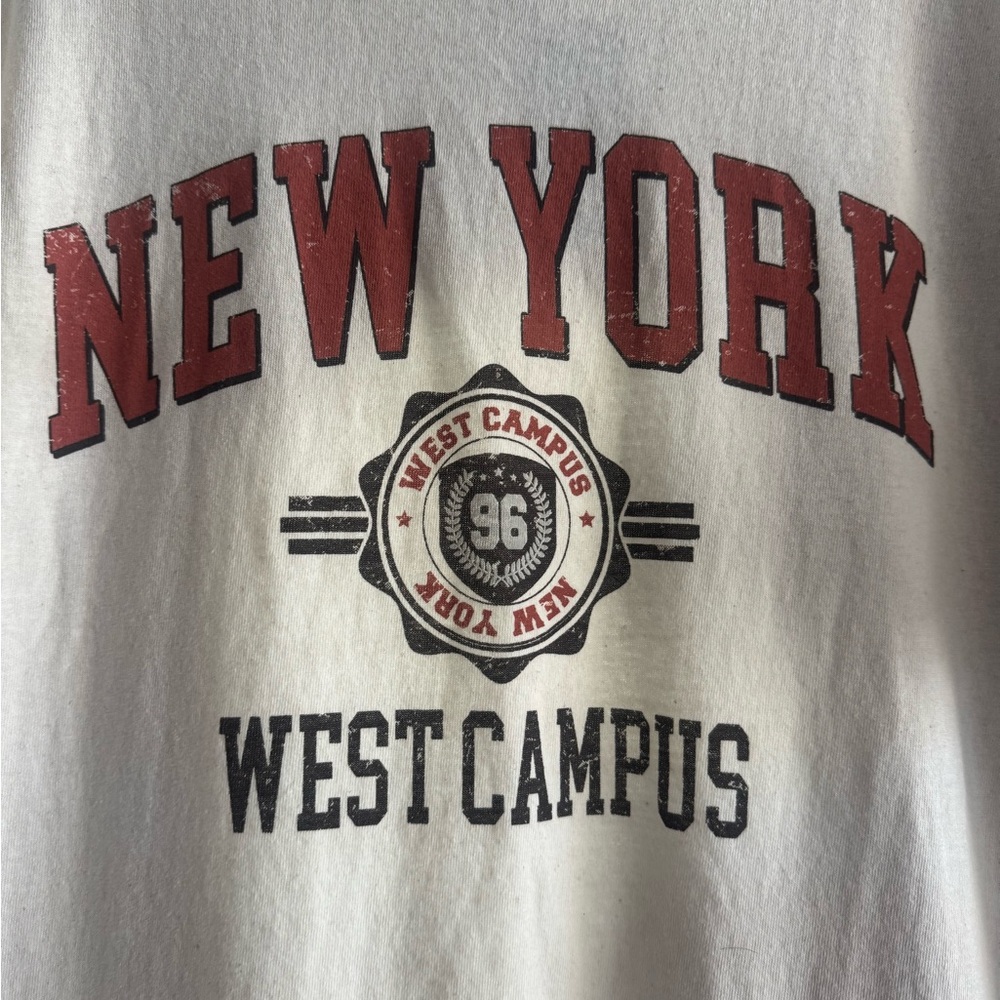 New York Graphic Tee - Cream and Red